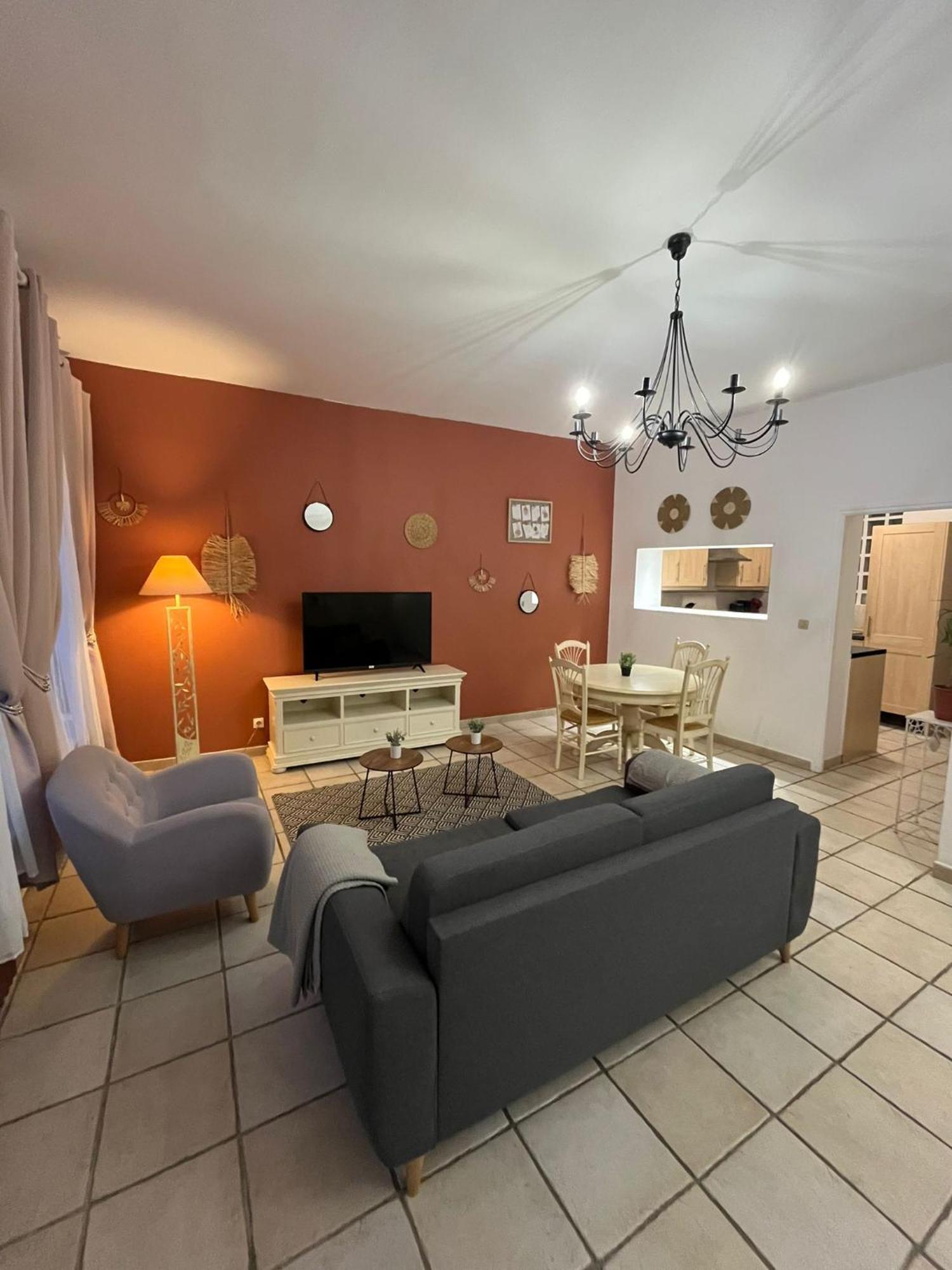 L'Evasion Arrageoise 58 M² Apartment Arras Exterior photo
